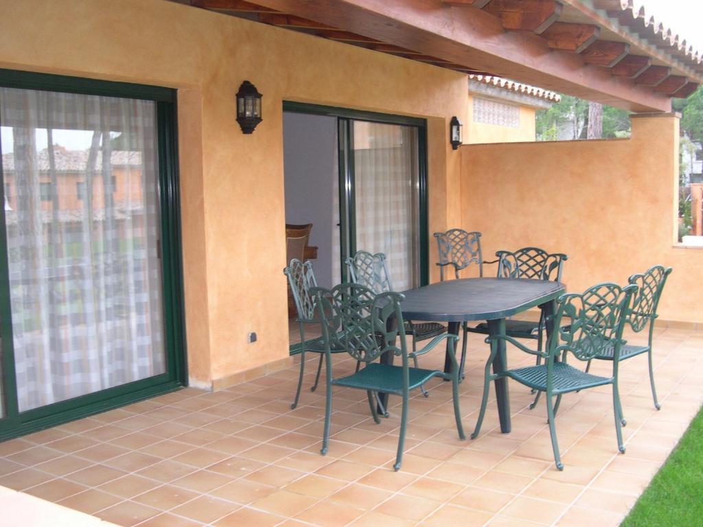 Casas Golf Relax Villa Pals Room photo